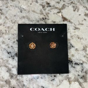 Rose Gold Flower stud Earrings - Never Used